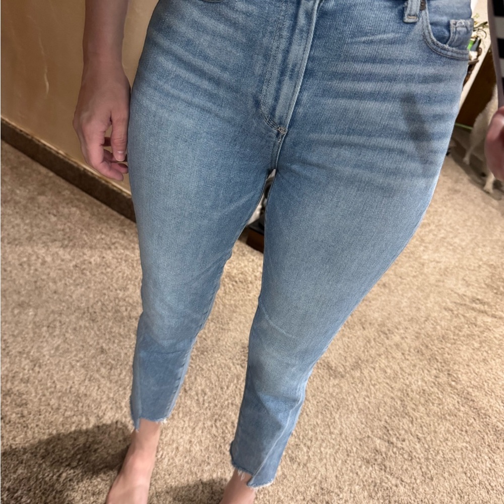 PAIGE High Rise Blue Jeans with Cropped Fit